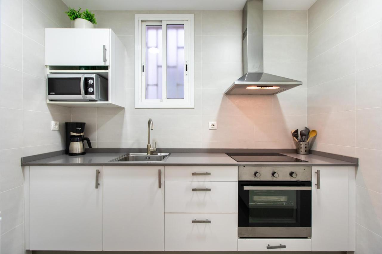 Pere Serafi 2 Bedroom Apartment برشلونة المظهر الخارجي الصورة