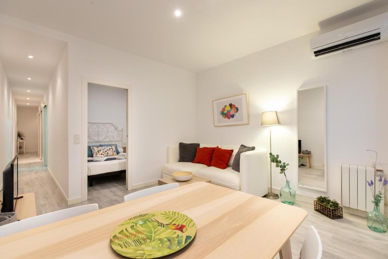 Pere Serafi 2 Bedroom Apartment برشلونة المظهر الخارجي الصورة
