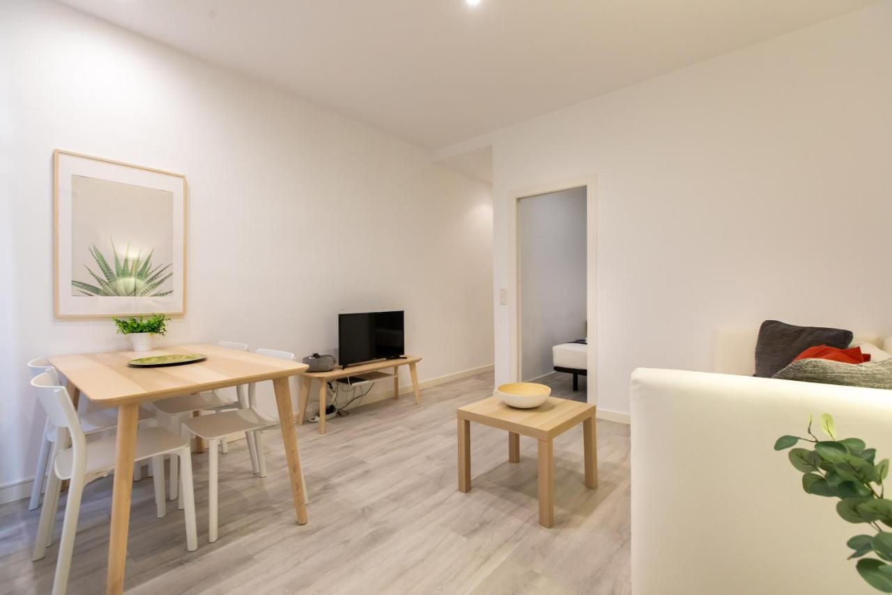Pere Serafi 2 Bedroom Apartment برشلونة المظهر الخارجي الصورة