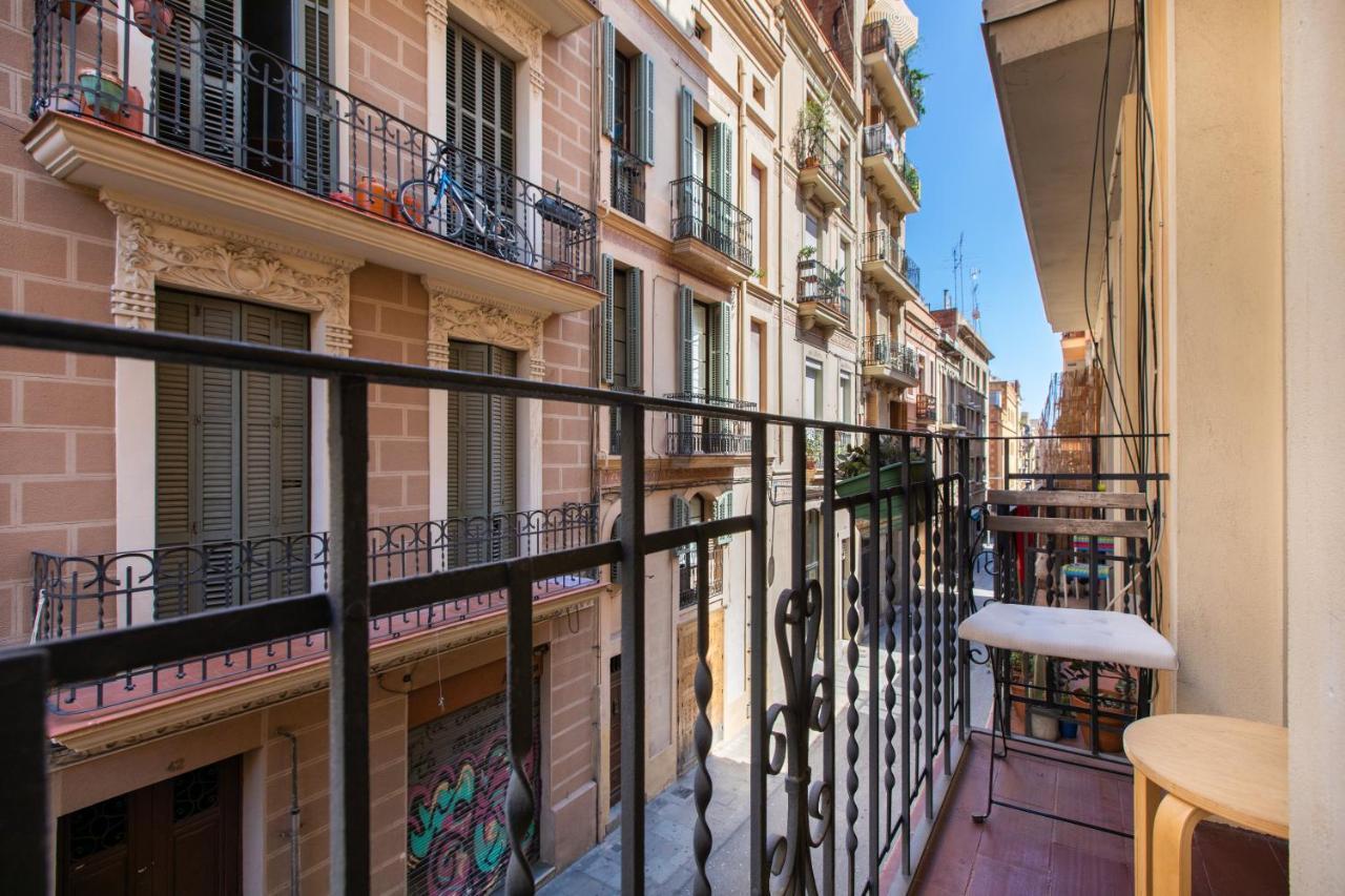 Pere Serafi 2 Bedroom Apartment برشلونة المظهر الخارجي الصورة