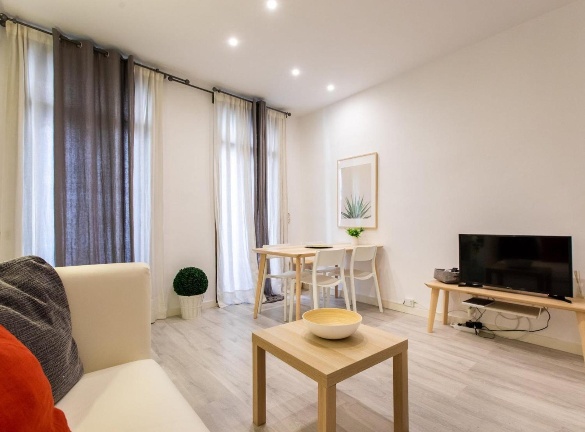 Pere Serafi 2 Bedroom Apartment برشلونة المظهر الخارجي الصورة