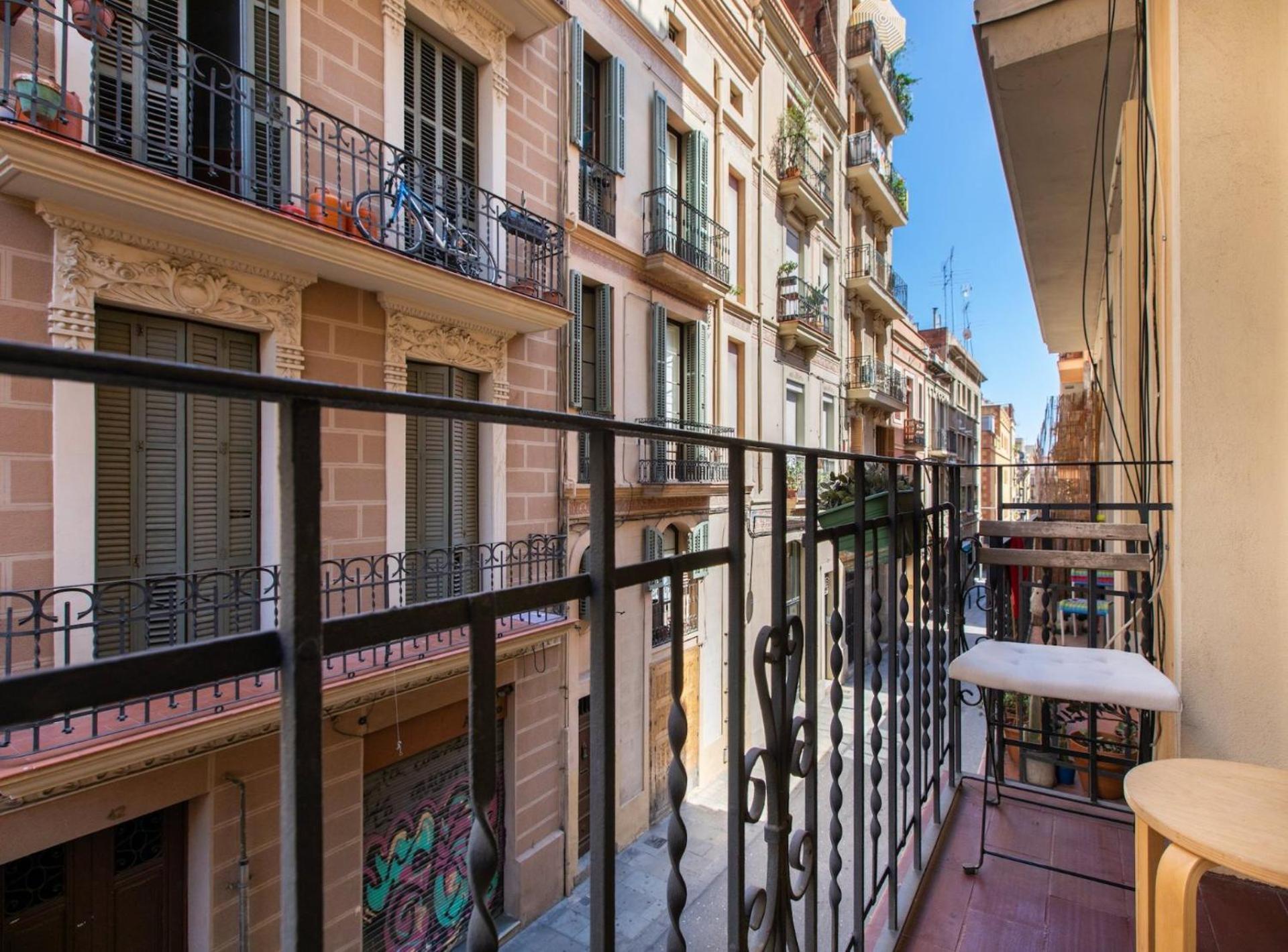 Pere Serafi 2 Bedroom Apartment برشلونة المظهر الخارجي الصورة
